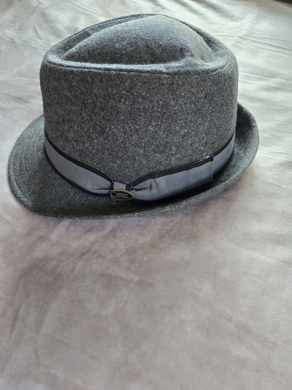Womens Gray Felt Fedora with Gray Ribbon